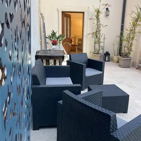 Centro Storico With Exclusive Terrace Apartment